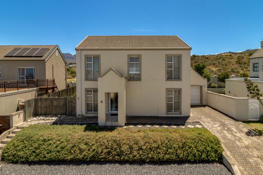 3 Bedroom Property for Sale in Dennegeur Western Cape